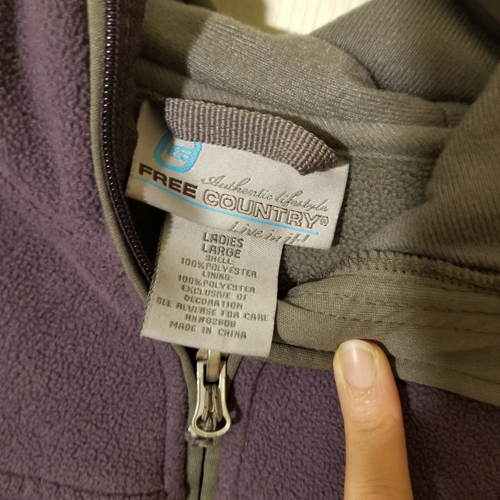 Fleece jacket - Picture 3 of 3